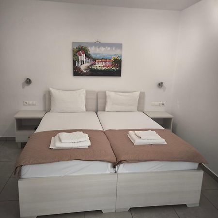Alexia Rooms ปาไลโอโกรา ภายนอก รูปภาพ