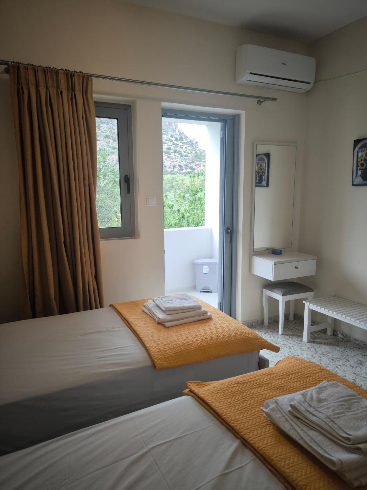 Alexia Rooms ปาไลโอโกรา ภายนอก รูปภาพ
