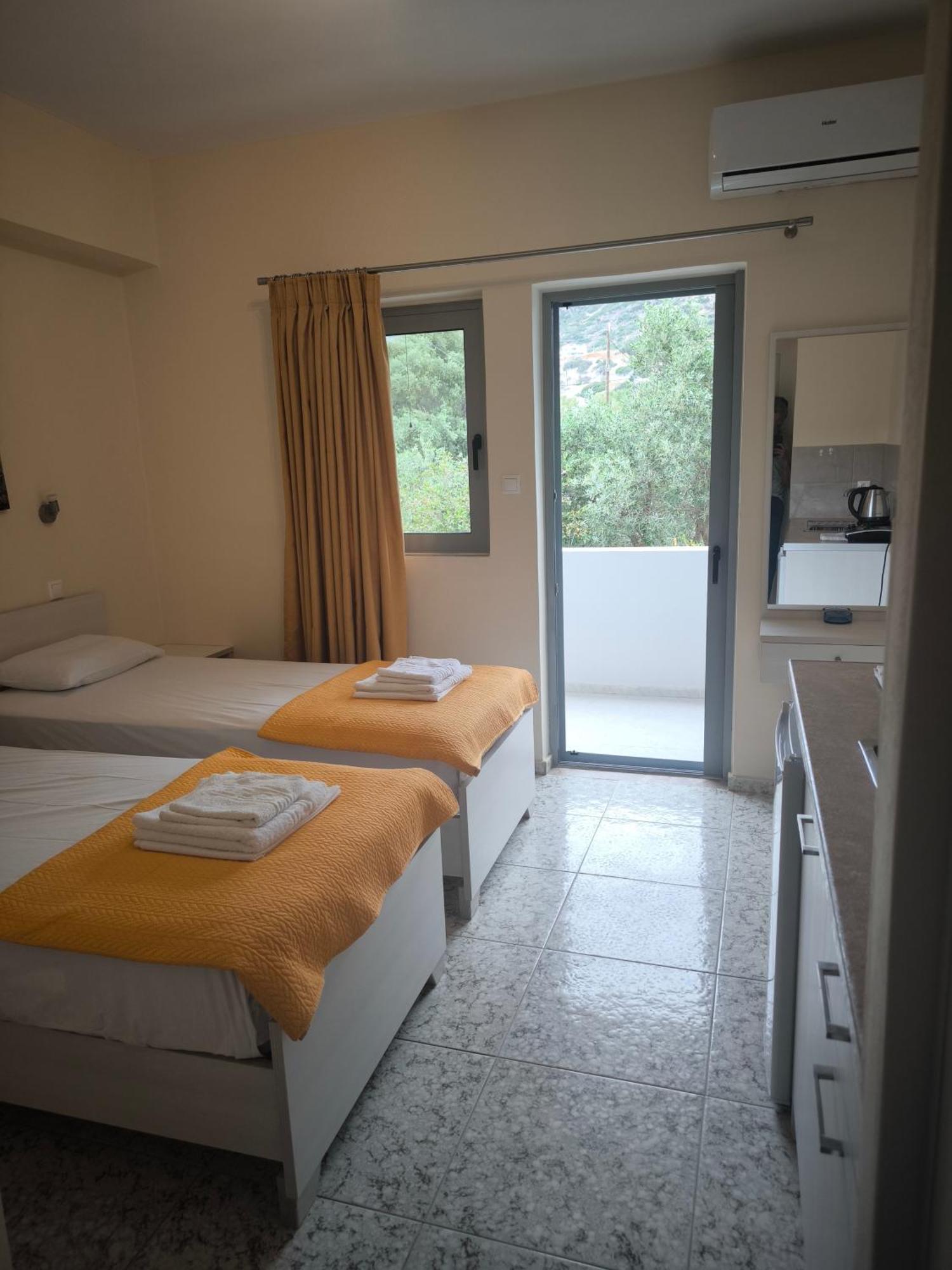 Alexia Rooms ปาไลโอโกรา ภายนอก รูปภาพ
